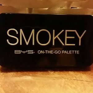 Smokey BYS on-the-go palette